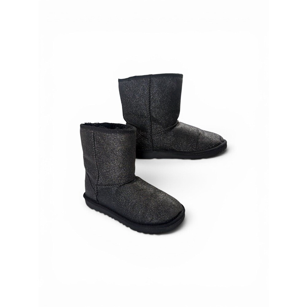 UGG Kids Classic II Metallic
Sparkle Boots- Us Size 4 Black, Faux Fur Lined